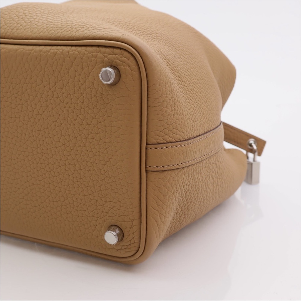 SOLD- Authentic Hermes Picotin 18 Biscuit - Picture 6 of 14